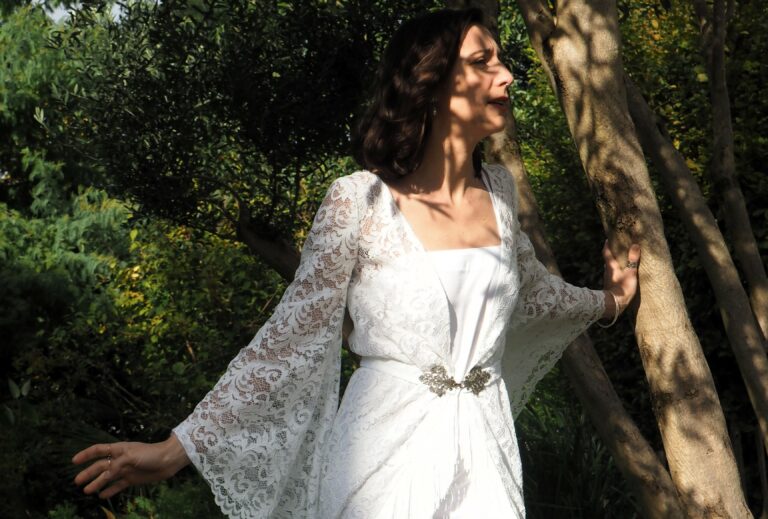 Robe de mariée sur-mesure année 30 en Normandie